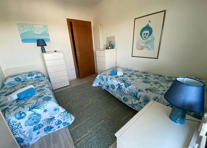 Sisters'house Градо