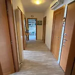 Sisters'house * Градо